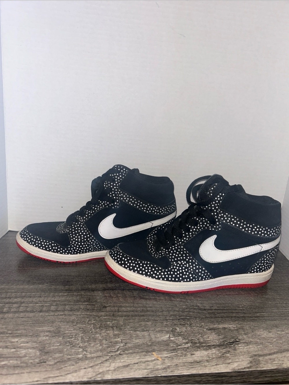 NIKE Force Sky High Print Polka Dot Women’s 705148-001 Wedge Heel Sneaker US 7